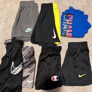 Nike summer clothes boy 2t lot
